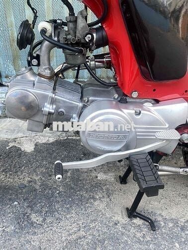 Honda tay côn Đen Đỏ Bạc Xe máy cổ điển
