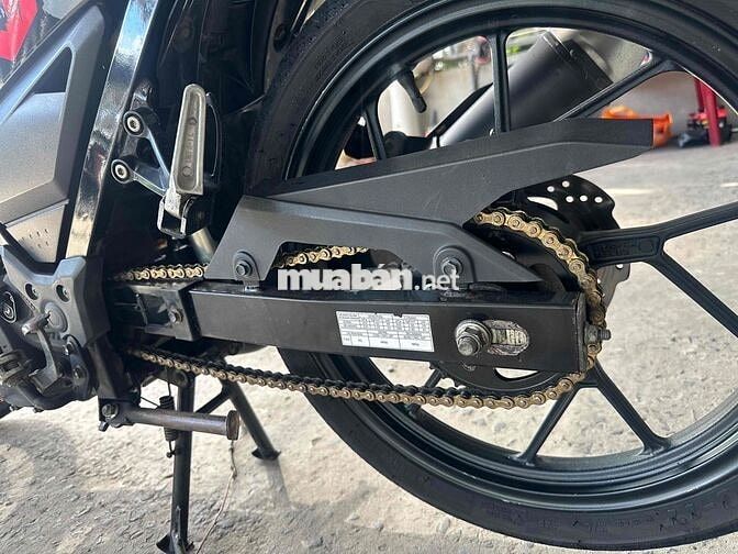 Suzuki Satria 2018 Đỏ đen
