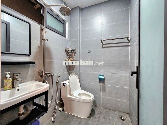 Cần cho thuê nhà MT 449C Lê Quang Định P.11 Q.Bình Thạnh