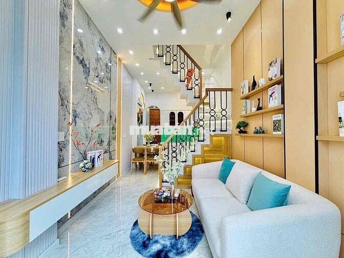 Bán nhà 5tỷ Non hẻm xe Hơi thông trần bá giao