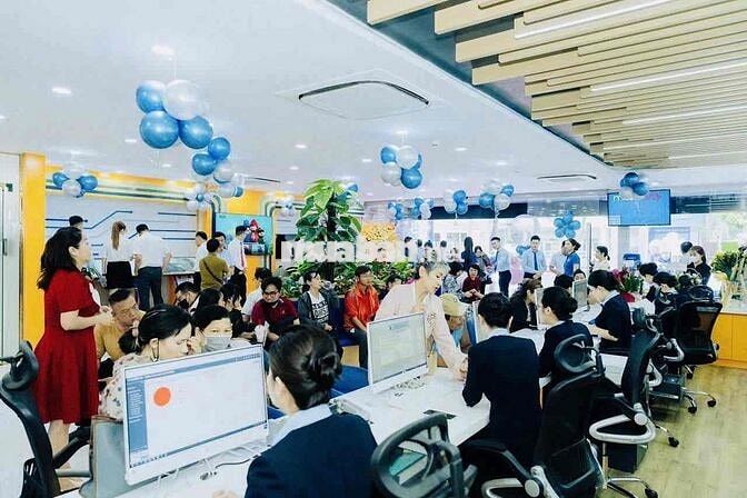 Tòa Nhà Mặt Tiền Đôi Nguyễn Thị Thập Quận 7 - 1200m2 Sàn Kinh Doanh