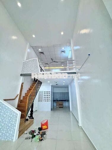 NHÀ MỚI ĐƯỜNG XE TẢI KHU BÀN CỜ GẦN CHỢ TRƯỜNG HỌC GIÁP Tân BÌNH 