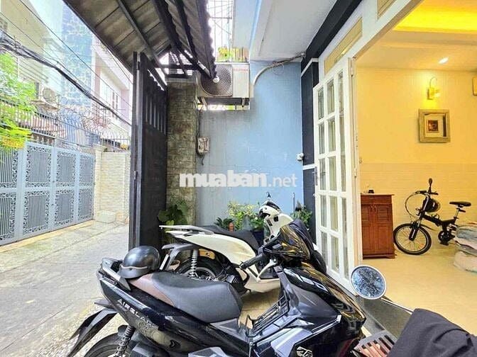 BÁN NHÀ QUẬN 10 Ô TÔ TRÁNH NHAU - NỞ HẬU 7,3M LỘC - 4 TẦNG HIỆN ĐẠI .