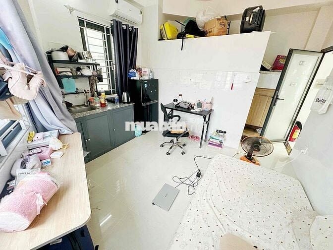 phòng có cửa sổ trời thoáng mát Lê Quang Định