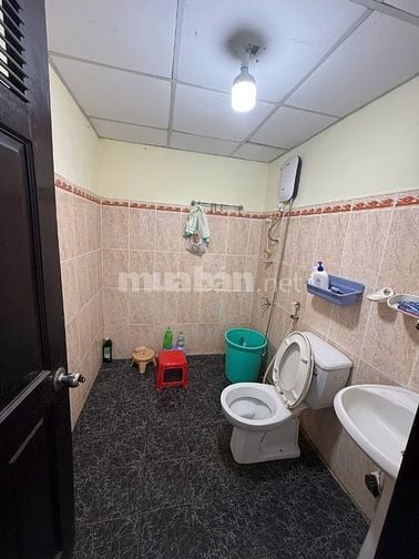 Cho thuê căn hộ chung cư 24AB ( chung cư D5)