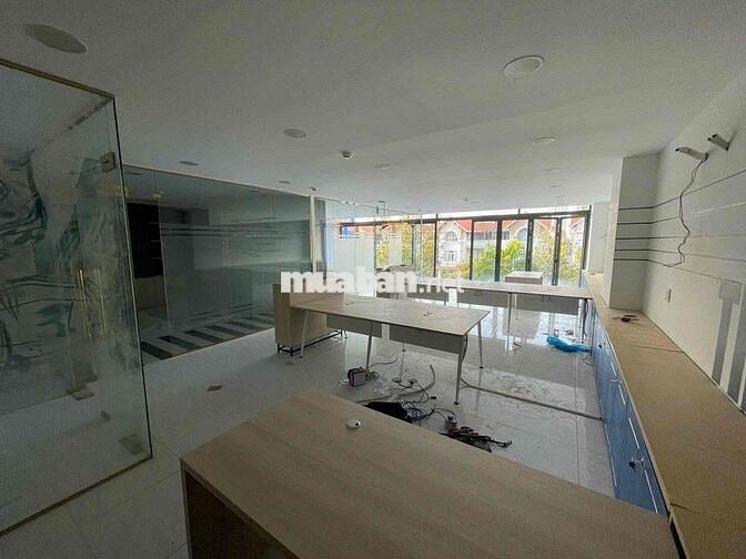 Tòa Nhà Mặt Tiền Đôi Nguyễn Thị Thập Quận 7 - 1200m2 Sàn Kinh Doanh