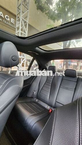 E200 Sports 2019 bản giới hạn