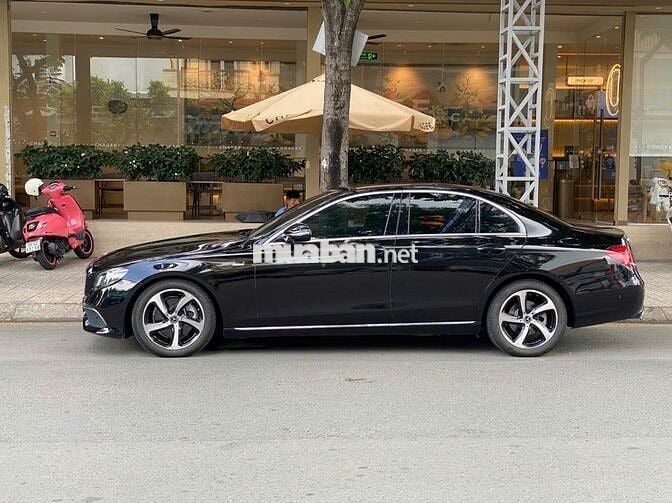 E200 Sports 2019 bản giới hạn