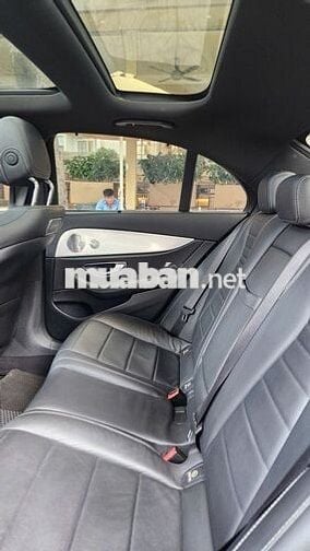 E200 Sports 2019 bản giới hạn