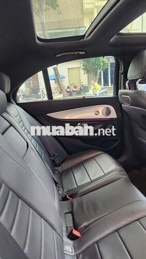 E200 Sports 2019 bản giới hạn