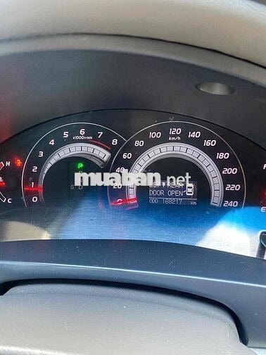 Toyota Camry 2.4G 2008 Bạc 168.000 km