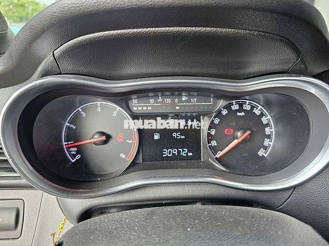 VinFast Fadil Plus 2022 1.4 AT Trắng Tự động