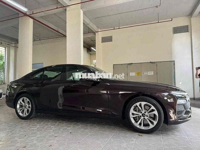 VinFast Lux A2.0 Base 2021 Nâu