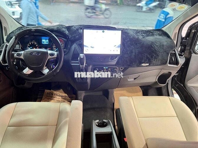 Ford Tourneo Titanium 2019 - Nhiều Option