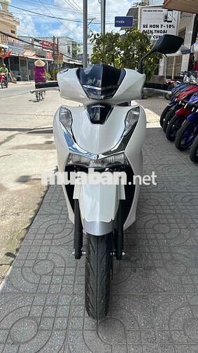 Honda SH 125 2023 Trắng đen ( hỗ trợ góp )