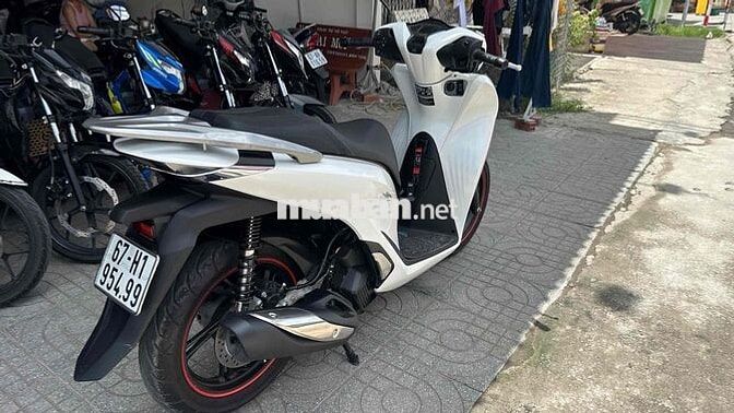 Honda SH 125 2023 Trắng đen ( hỗ trợ góp )