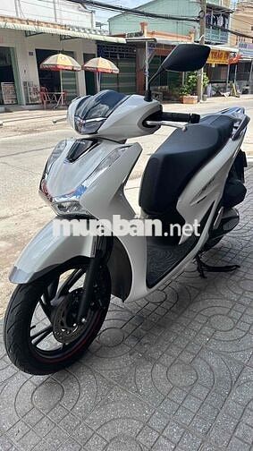 Honda SH 125 2023 Trắng đen ( hỗ trợ góp )