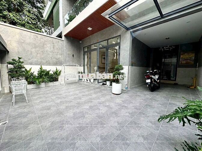 CHỈ 80TR  GÓC 2 MẶT TIỀN NGAY VÒNG XOAY LÝ THÁI TỔ QUẬN 10 DTSD 1000M2