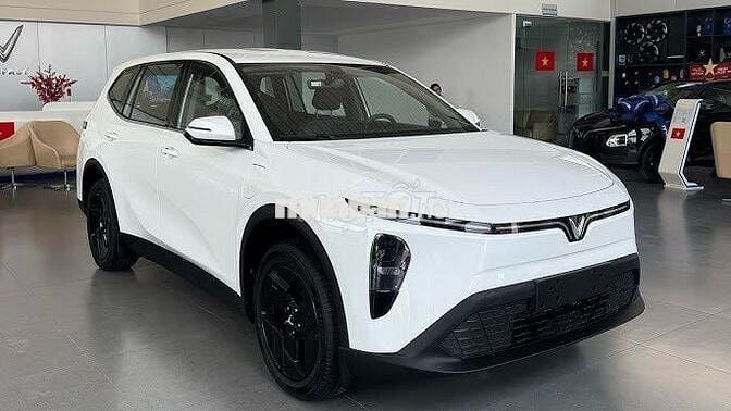 VinFast MPV7