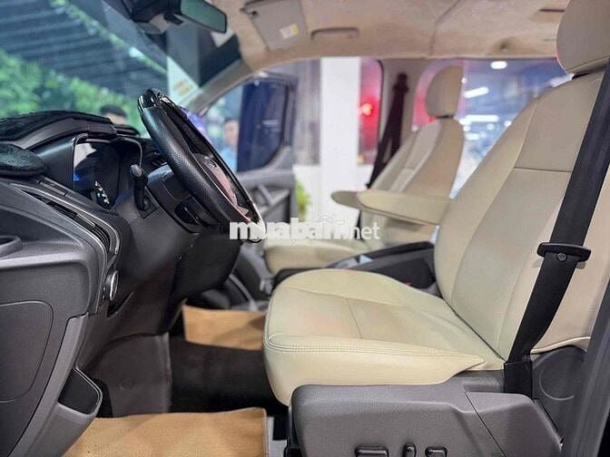 Ford Tourneo Titanium 2019 - Nhiều Option