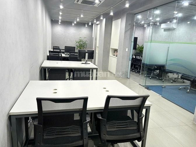 Cho thuê mặt bằng trệt tại 708 CMT8 DT 7.2x23.5m tại Quận Tân Bình