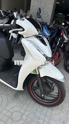 Honda SH 125 2023 Trắng đen ( hỗ trợ góp )