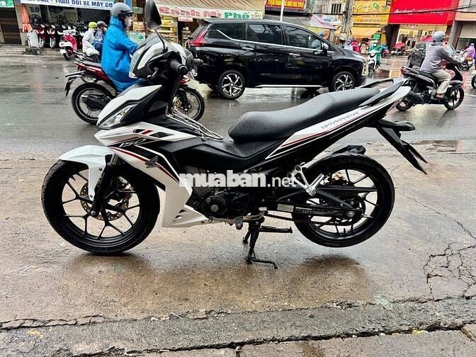 🛑🛑  Winner V1  Trắng đen 2018 xe đẹp có góp
