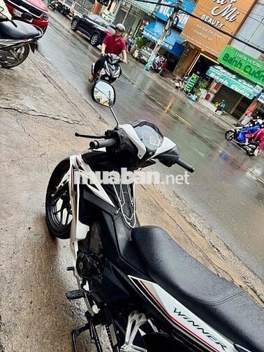 🛑🛑  Winner V1  Trắng đen 2018 xe đẹp có góp