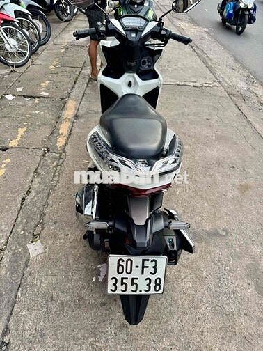 🔴🔴  Vario 150 Trắng đen 2019 xe đẹp có góp