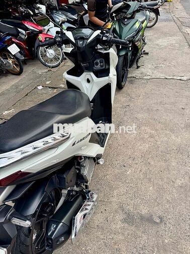 🔴🔴  Vario 150 Trắng đen 2019 xe đẹp có góp