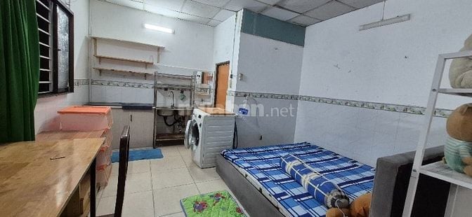 Cho thuê căn hộ dvu 40m², full nội thất, có lối đi và chổ để xe riêng