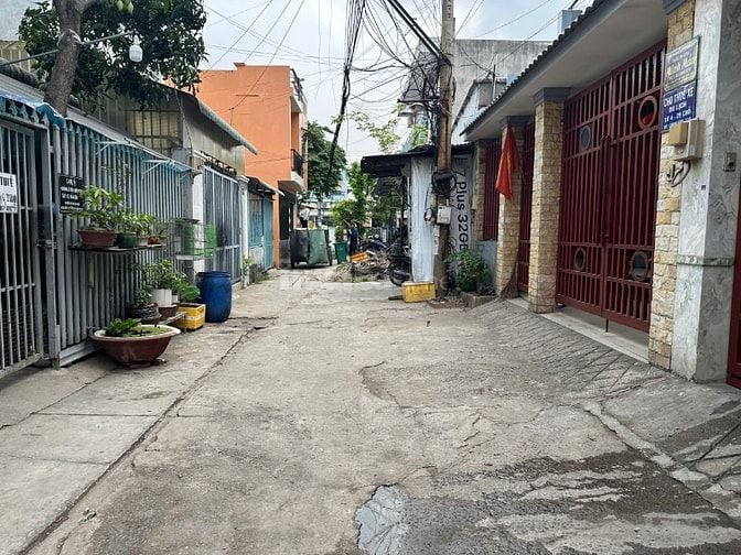 Đất đẹp vuông vức mặt 2 hẻm 117// Hồ Văn Long, phường Bình Tân, HCM