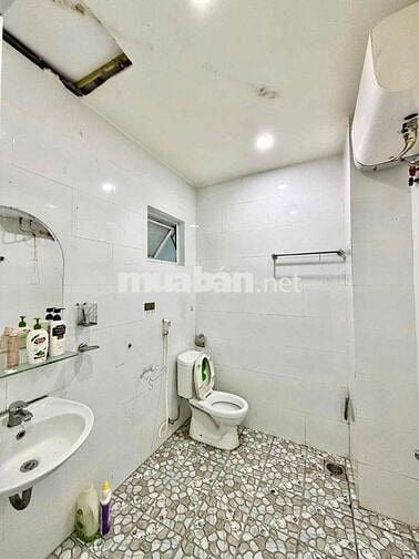 nhà hẻm giáp Tên Lửa, rất gần AEON mall, 4,5mX16m, 1trệt2lầu4PN, 13tr