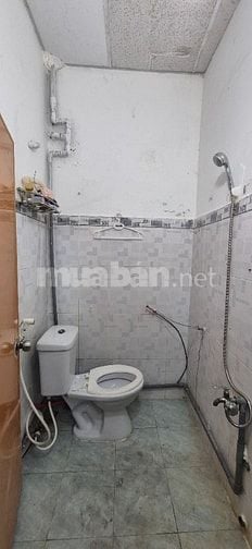 Cho thuê căn hộ dvu 40m², full nội thất, có lối đi và chổ để xe riêng