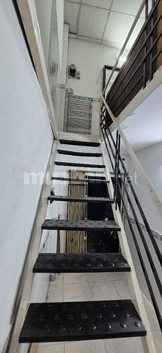 Cho thuê căn hộ dvu 40m², full nội thất, có lối đi và chổ để xe riêng
