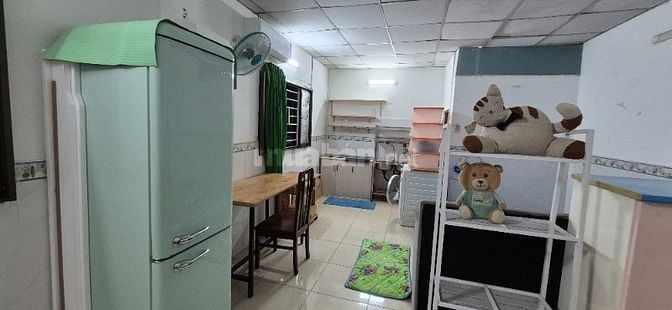 Cho thuê căn hộ dvu 40m², full nội thất, có lối đi và chổ để xe riêng