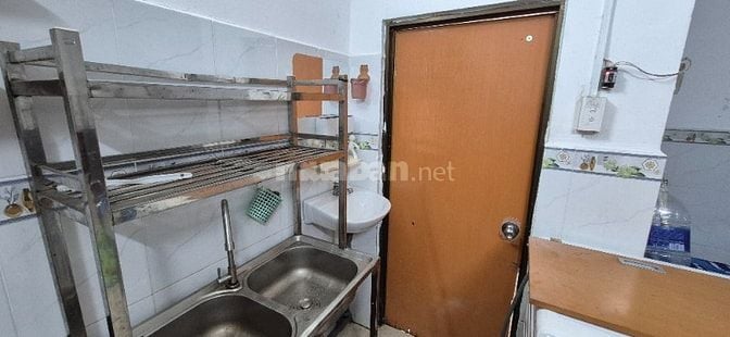 Cho thuê căn hộ dvu 40m², full nội thất, có lối đi và chổ để xe riêng