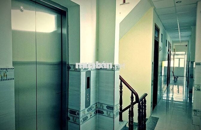 Phòng trọ giá sinh viên, có hầm xe, cửa sổ hướng đường, phòng thoáng