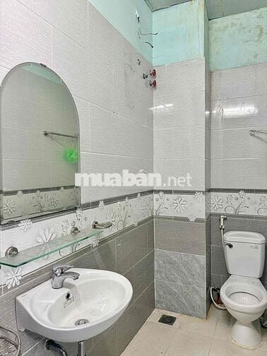nhà hẻm giáp Tên Lửa, rất gần AEON mall, 4,5mX16m, 1trệt2lầu4PN, 13tr