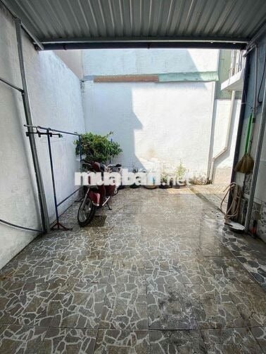 Phòng trọ huỳnh tấn phát , Q.7 , 20m2 , 1 pn