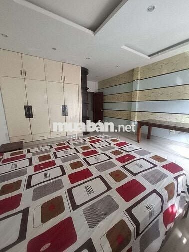 Nhà nguyên căn 3,5 tấm 5×20 - 4pn +6wc full nội thất khu tên lửa