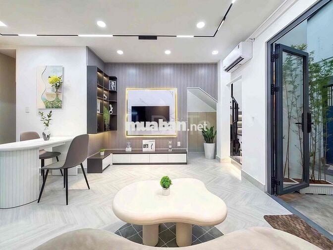 CHO THUÊ NHÀ NGUYÊN CĂN LUXURY - 2PN,2WC - 1 PHÒNG KHÁCH