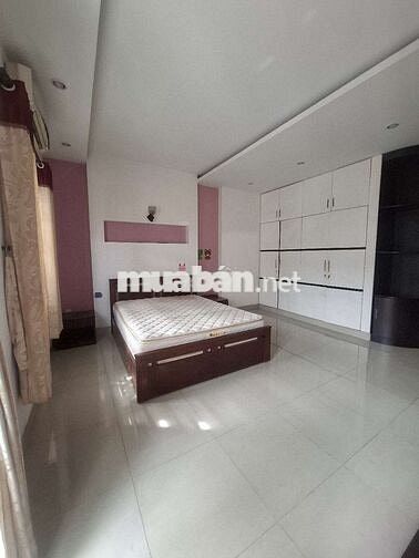 Nhà nguyên căn 3,5 tấm 5×20 - 4pn +6wc full nội thất khu tên lửa