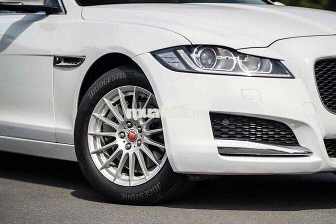 Jaguar XF Pure 2017 Trắng 40.000 miles