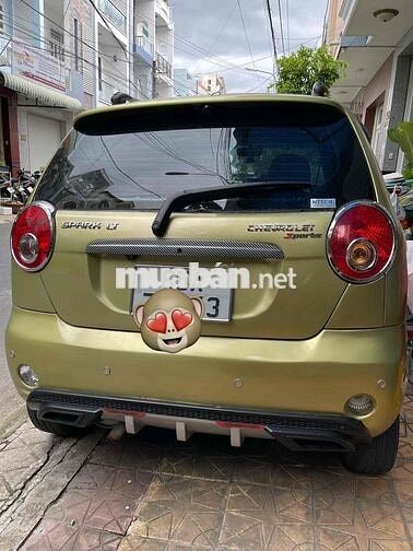 Chevrolet Spark LT 1.0 4 máy 5 chỗ ngồi