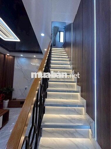 NHÀ ĐẸP 3 TẦNG - GẦN MINH PHỤNG HẬU GIANG ( 8.2m x 6m ) 31M2 Mới 99%