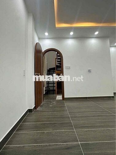 NHÀ ĐẸP 3 TẦNG - GẦN MINH PHỤNG HẬU GIANG ( 8.2m x 6m ) 31M2 Mới 99%