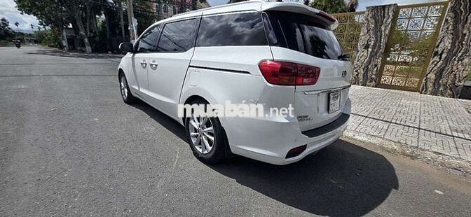 KIA Sedona 2019 2.2 DATH Trắng 160.000 km