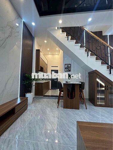 NHÀ ĐẸP 3 TẦNG - GẦN MINH PHỤNG HẬU GIANG ( 8.2m x 6m ) 31M2 Mới 99%