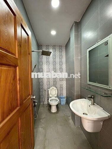 CHO THUÊ NHÀ NGUYÊN CĂN HẺM XE HƠI HUỲNH TẤN PHÁT - LÊ THỊ CHỢ 